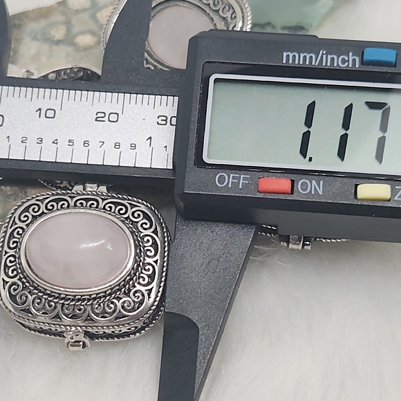 Rose Quartz Filigree Locket Jewelry | Silver Tone | Boho Vintage Style Crystal - Picture 6 of 6